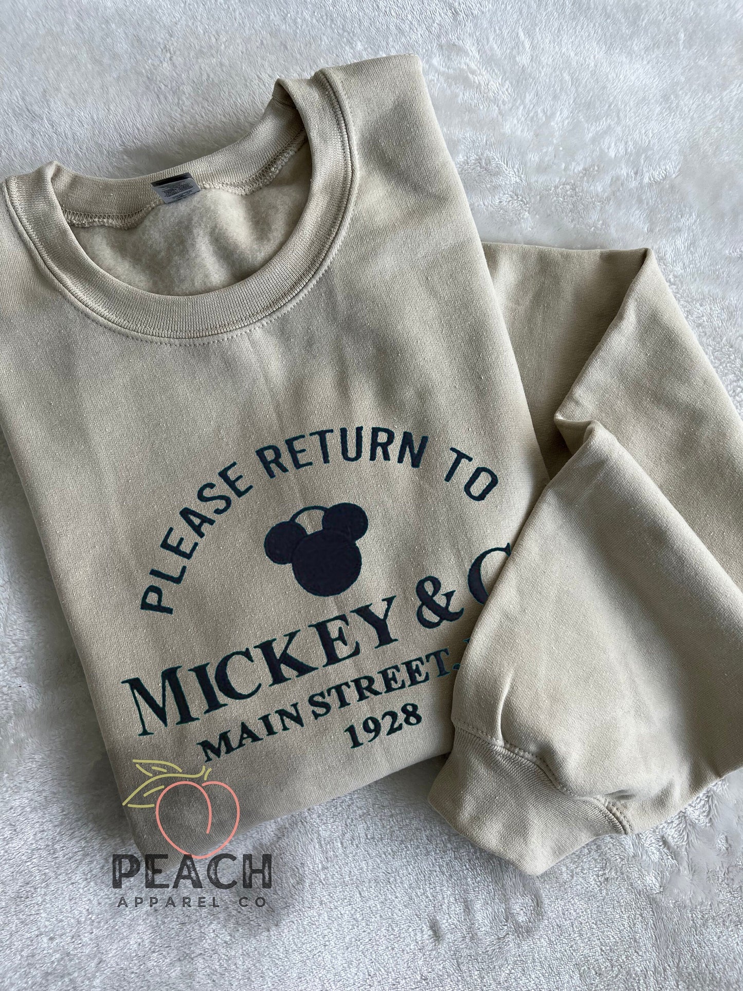Return to Minnie Mickey & Co Sweatshirt